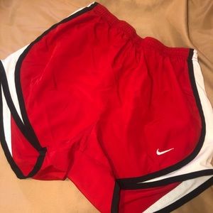 XS NIKE SHORTS